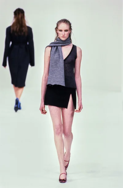 Look 10
